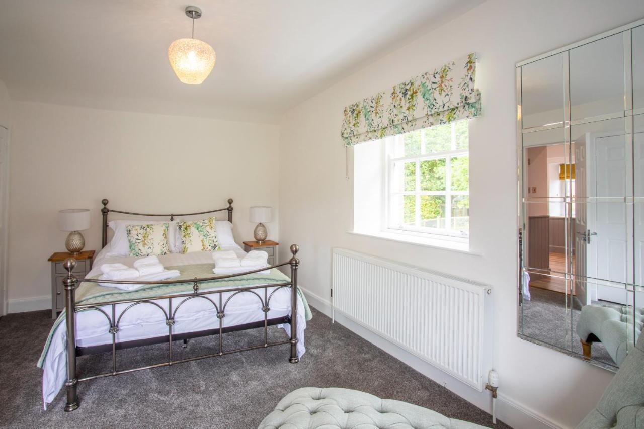 Laundry Cottage: Drumlanrig Castle Thornhill  Exterior photo